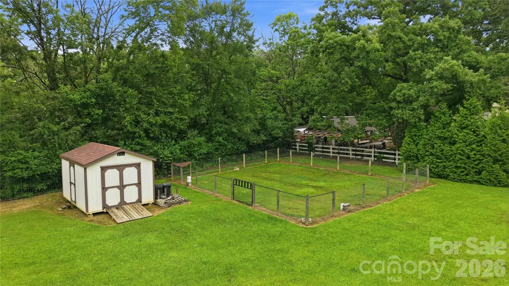 2348 Oak Grove Circle Midland, NC 28107