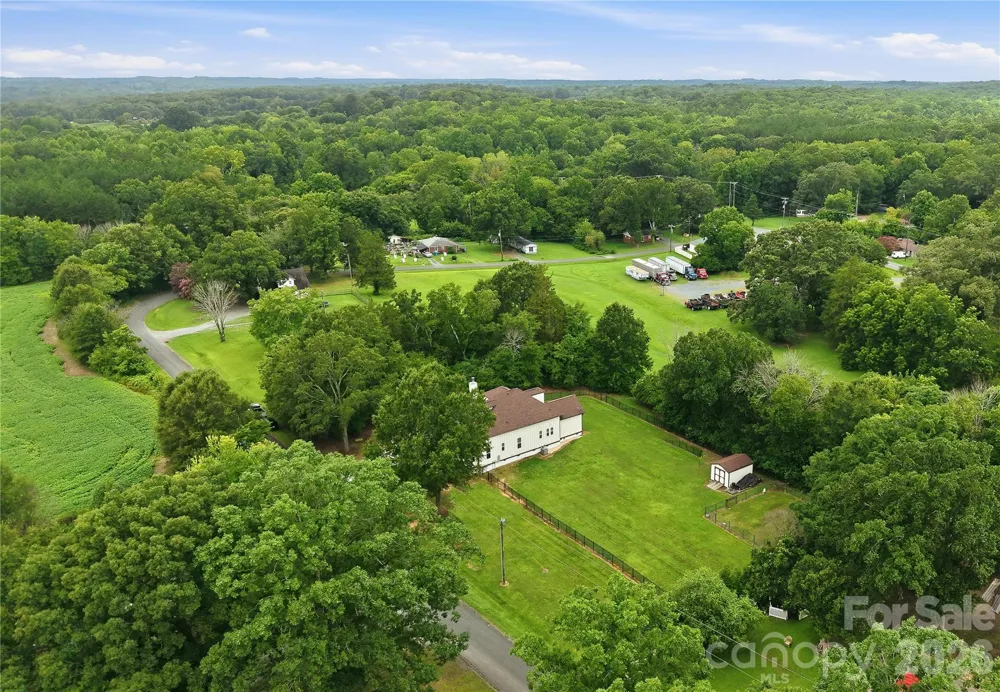 2348 Oak Grove Circle Midland, NC 28107