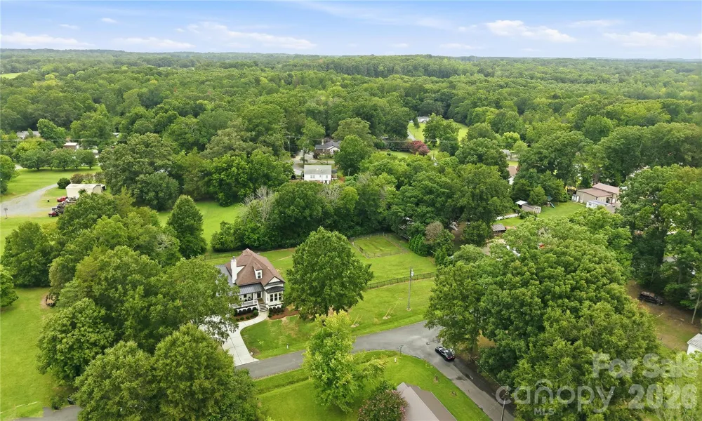 2348 Oak Grove Circle Midland, NC 28107