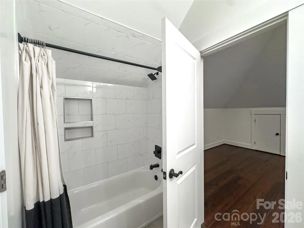 2348 Oak Grove Circle Midland, NC 28107