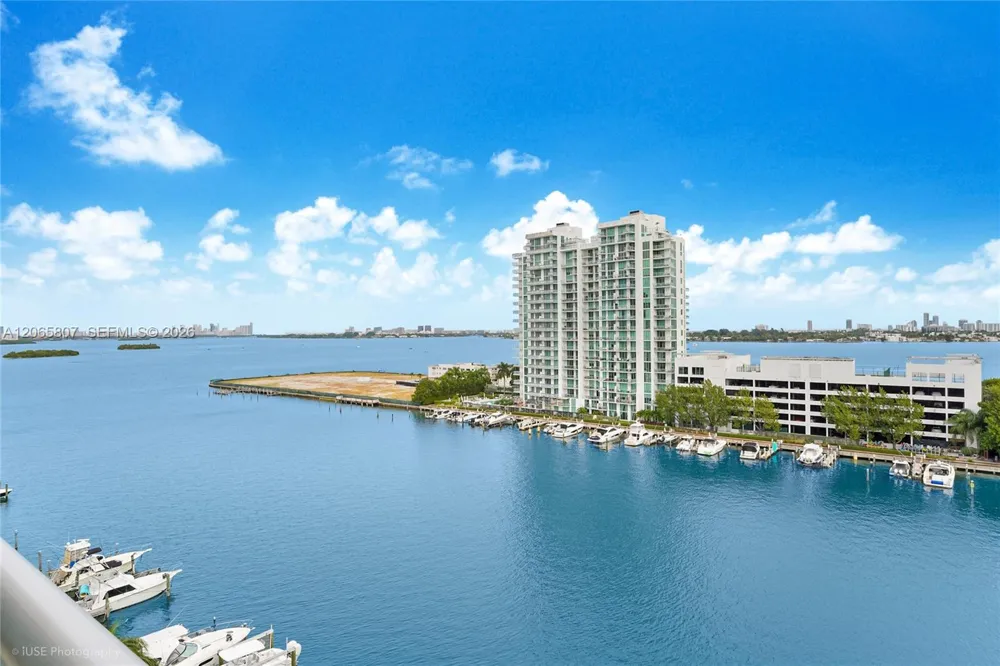 7929 West Dr #1001 North Bay Village, FL 33141