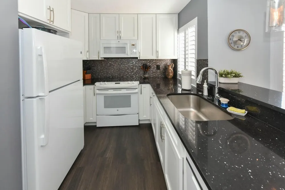 353 S US Hwy 1 #B306 Jupiter, FL 33477