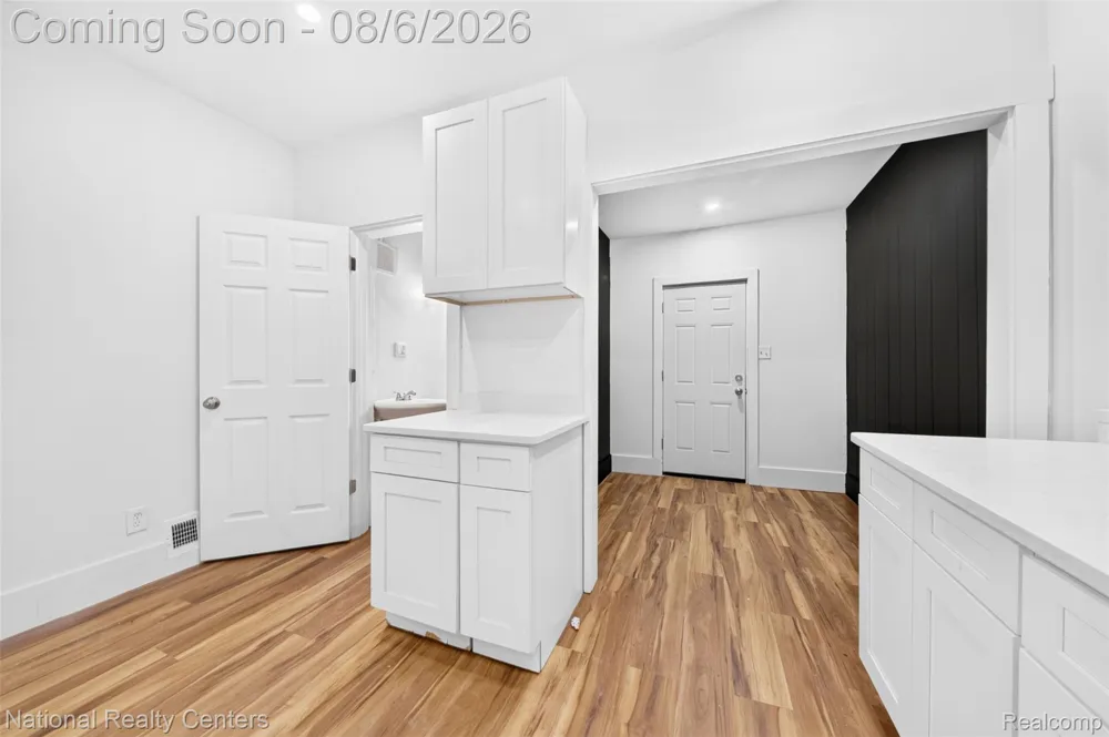 4096 Vicksburg Street Detroit City, MI 48204