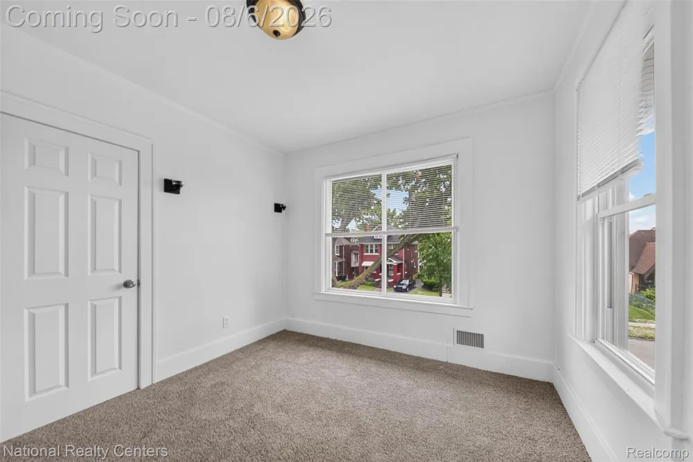 4096 Vicksburg Street Detroit City, MI 48204