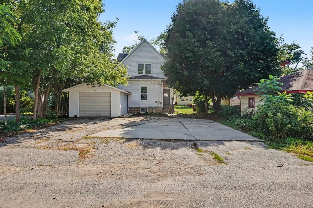 1014 S University Avenue Mt Pleasant City, MI 48858
