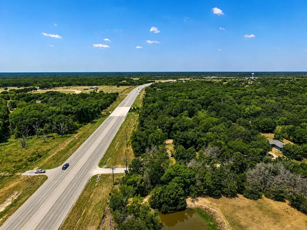 9688 Private Road 2334 Quinlan, TX 75474