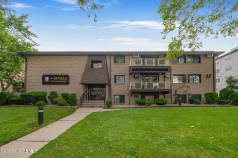 747757 Broad Street #105