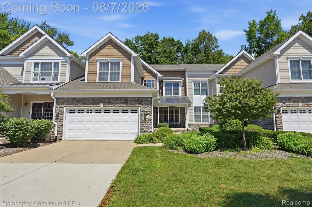 49674 Timber Trail Novi City, MI 48374