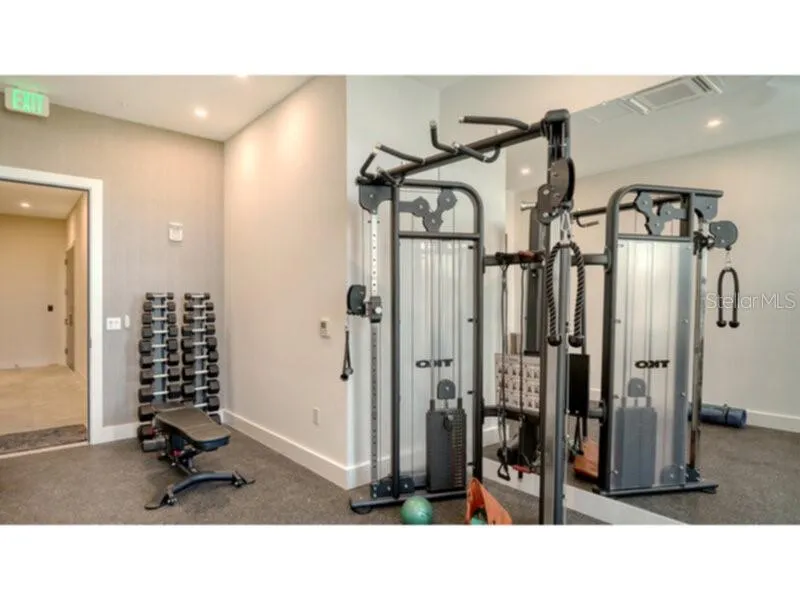 33 S PALM AVENUE #904 Sarasota, FL 34236