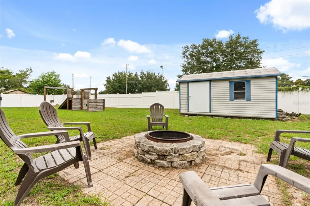 503 DOROTHY CIRCLE Eustis, FL 32726