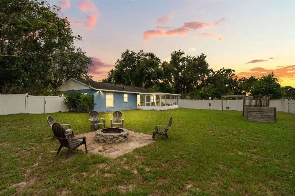 503 DOROTHY CIRCLE Eustis, FL 32726
