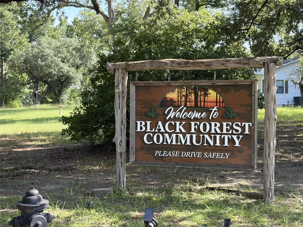 281 Moses Street Zavalla, TX 75980