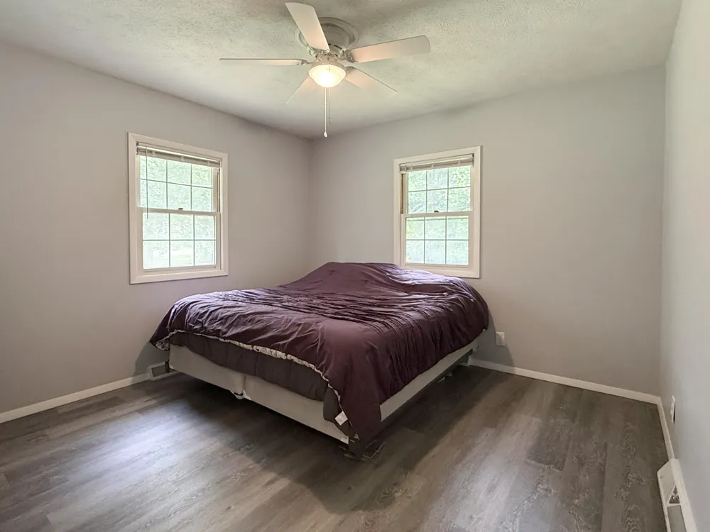 30417 US-12 Niles, MI 49120