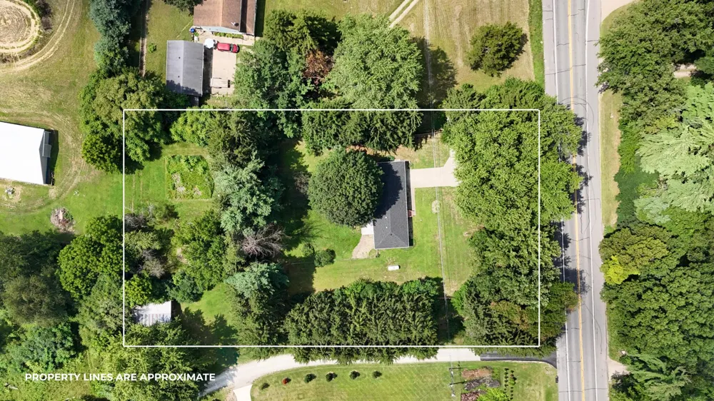 30417 US-12 Niles, MI 49120