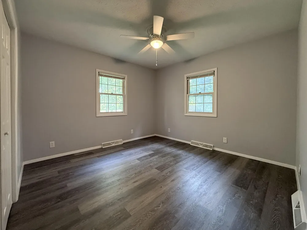 30417 US-12 Niles, MI 49120