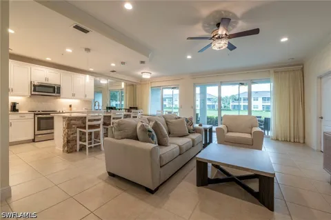 Avalon Circle #702