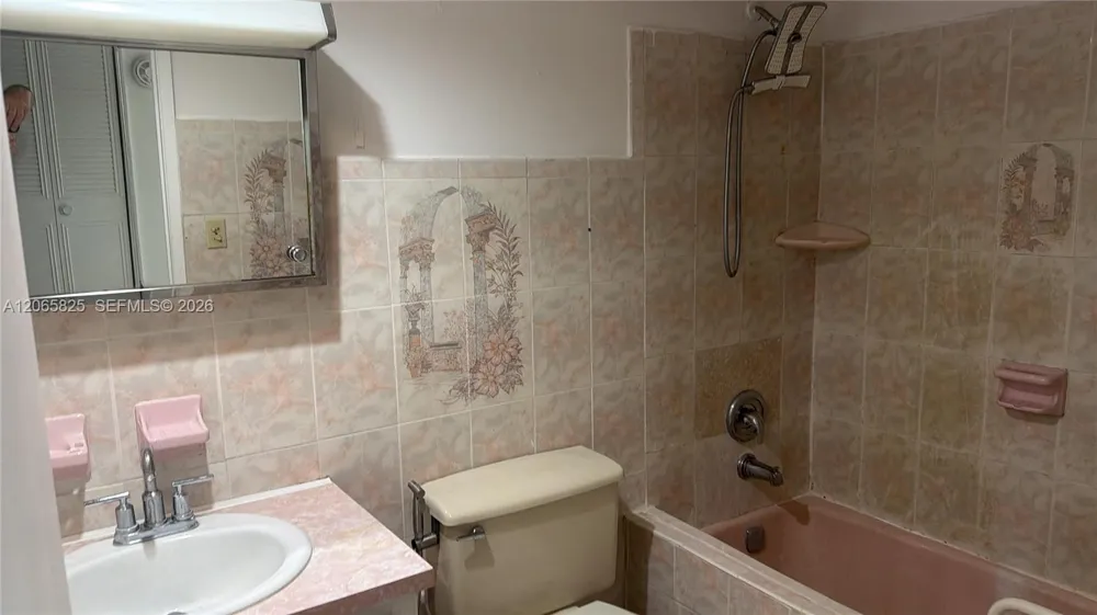 20310 NE 2nd Ave #5 Miami Gardens, FL 33179
