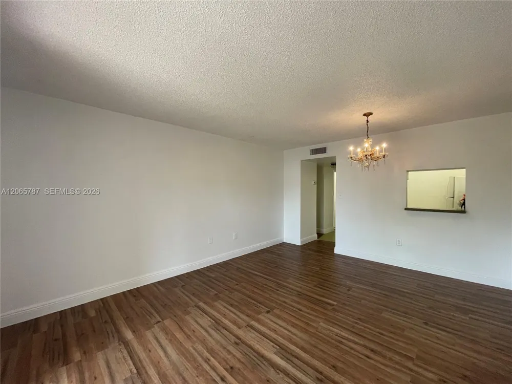 4334 NW 9th Ave #9-3G Deerfield Beach, FL 33064