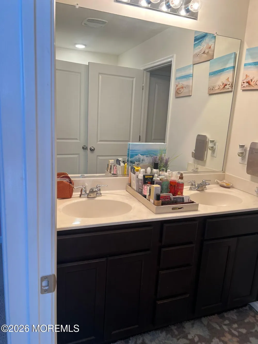 9 Tradewinds Avenue Barnegat, NJ 08005
