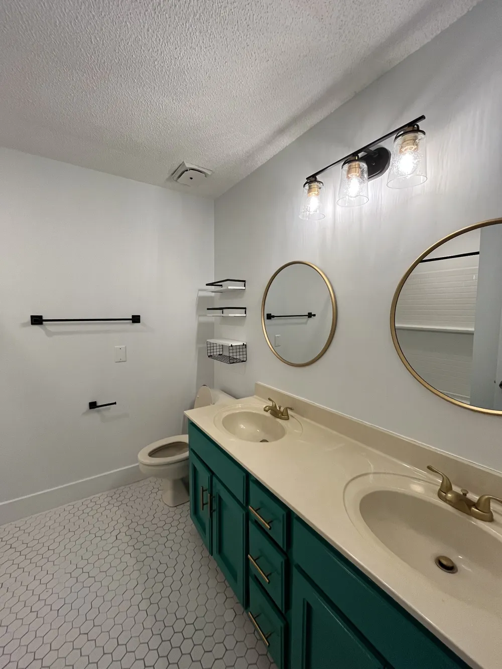 3089 Woody Ln Clarksville, TN 37043