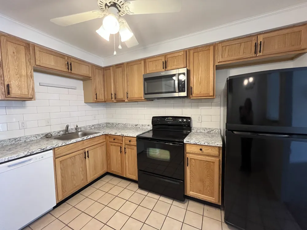 3089 Woody Ln Clarksville, TN 37043