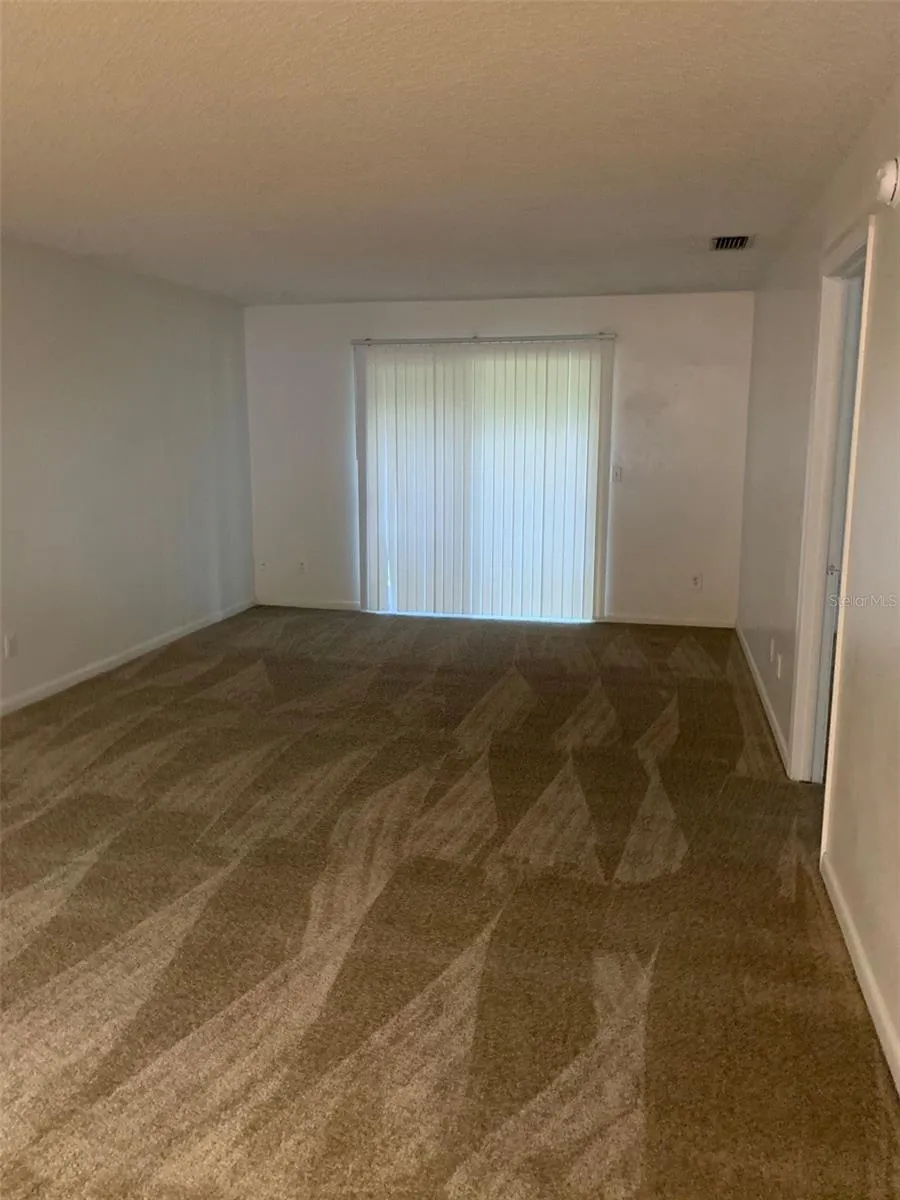 12125 NAPIERS CIRCLE Orlando, FL 32826