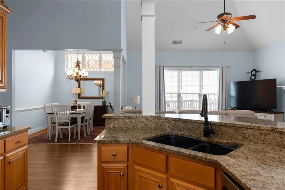 105 Camford Stone Path Fayetteville, GA 30214