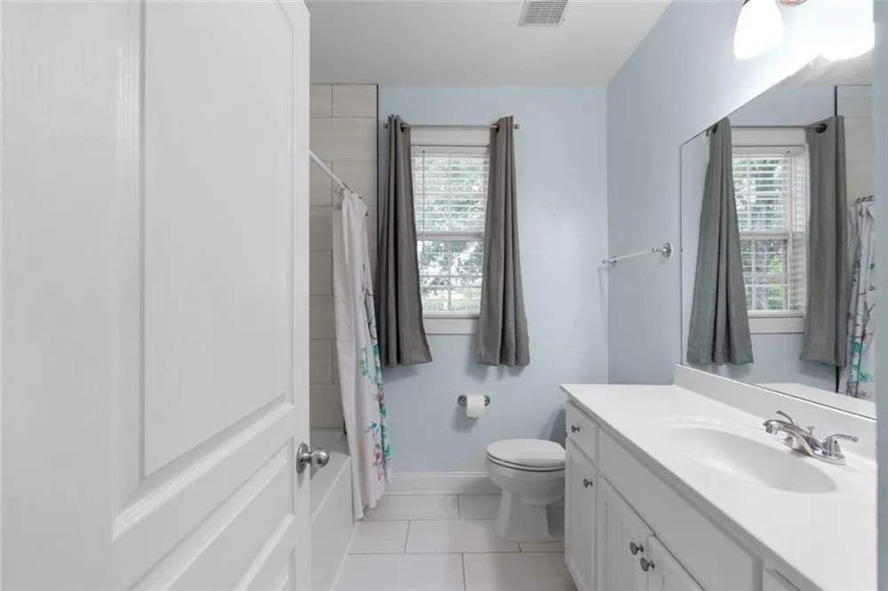 105 Camford Stone Path Fayetteville, GA 30214