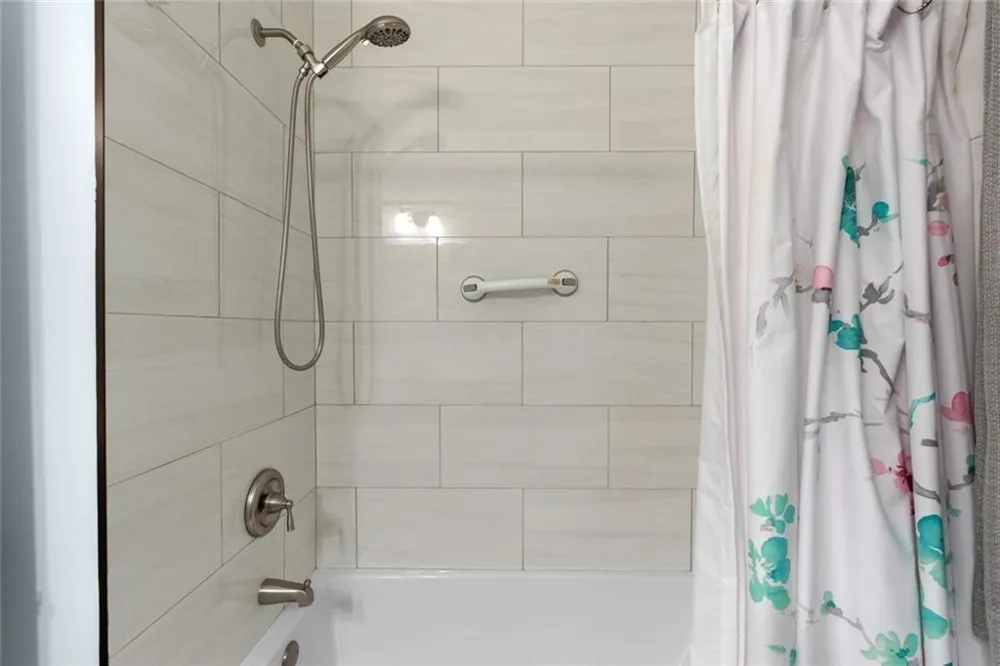 105 Camford Stone Path Fayetteville, GA 30214