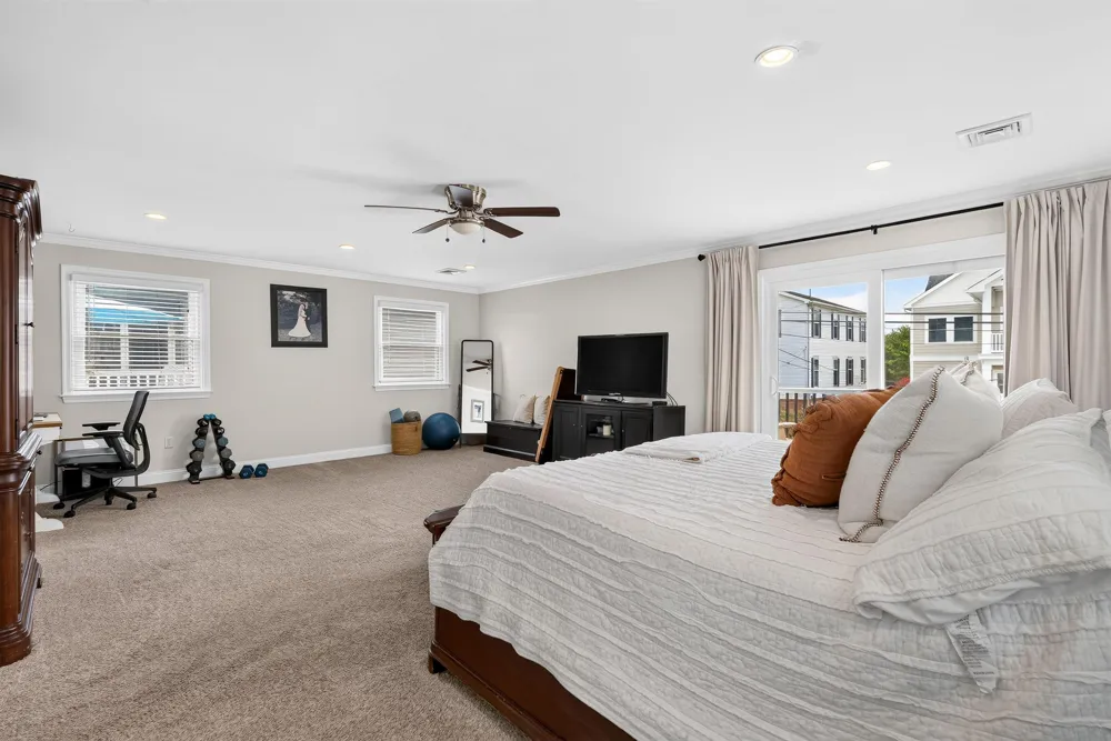 31 Simpson Avenue Ocean City, NJ 08226