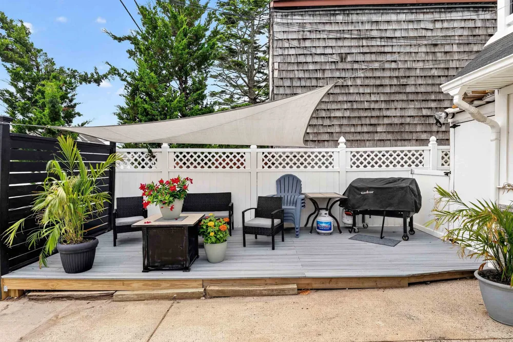 31 Simpson Avenue Ocean City, NJ 08226