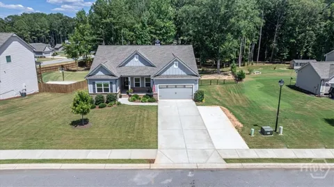 297 Woodbury Lane