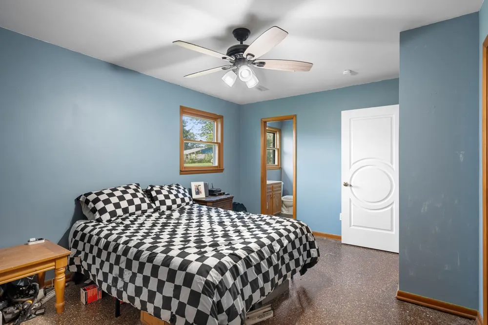 2639 Eugene Reed Rd Woodbury, TN 37190