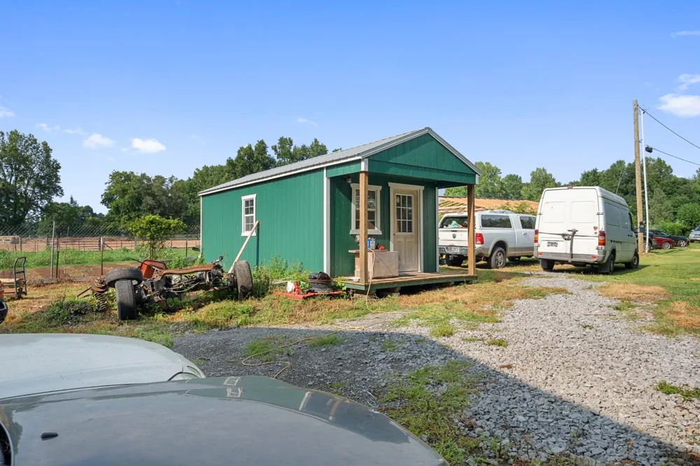 2639 Eugene Reed Rd Woodbury, TN 37190
