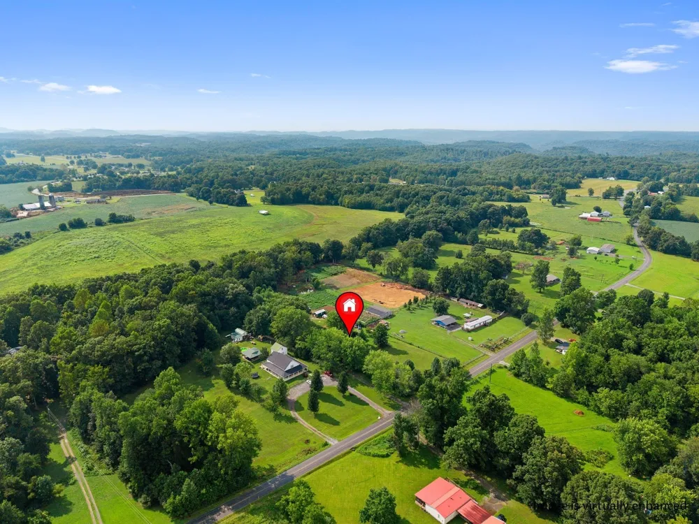 2639 Eugene Reed Rd Woodbury, TN 37190