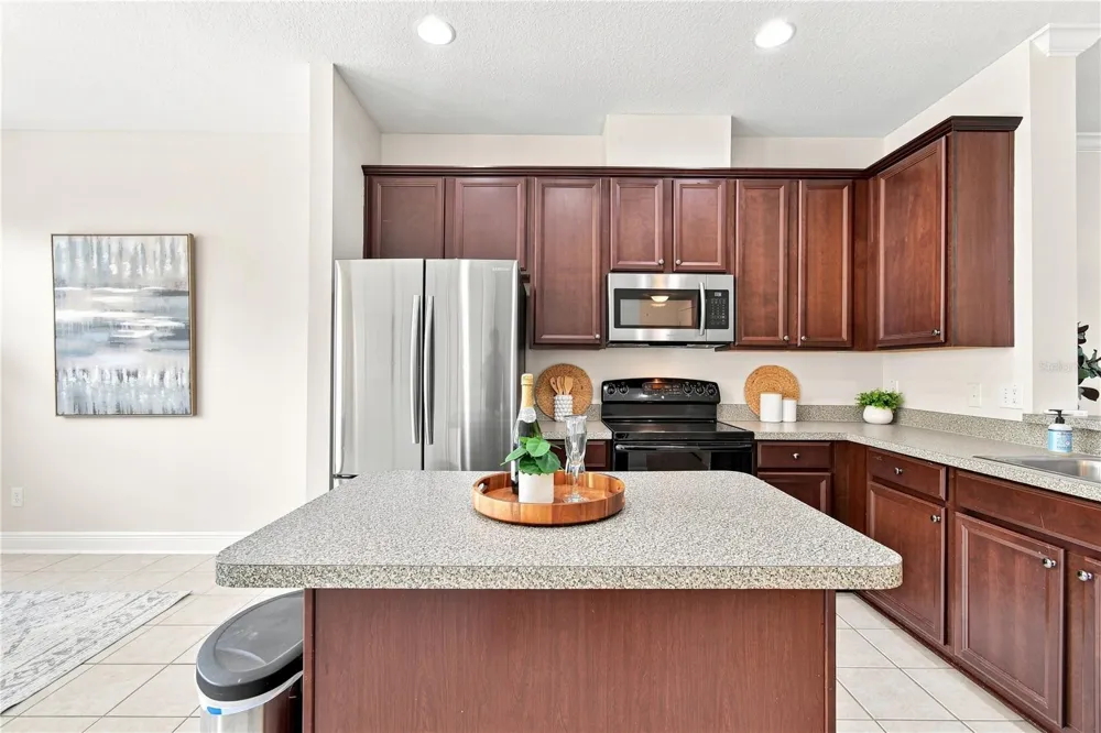 829 BELLES FERRY LOOP Sanford, FL 32771