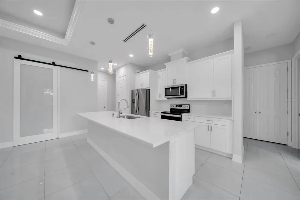 3509 38TH ST SW Lehigh Acres, FL 33976