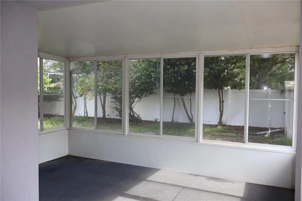 3311 W MARCUM STREET Tampa, FL 33611
