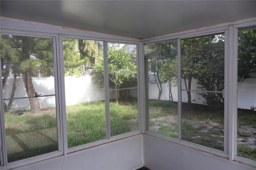 3311 W MARCUM STREET Tampa, FL 33611