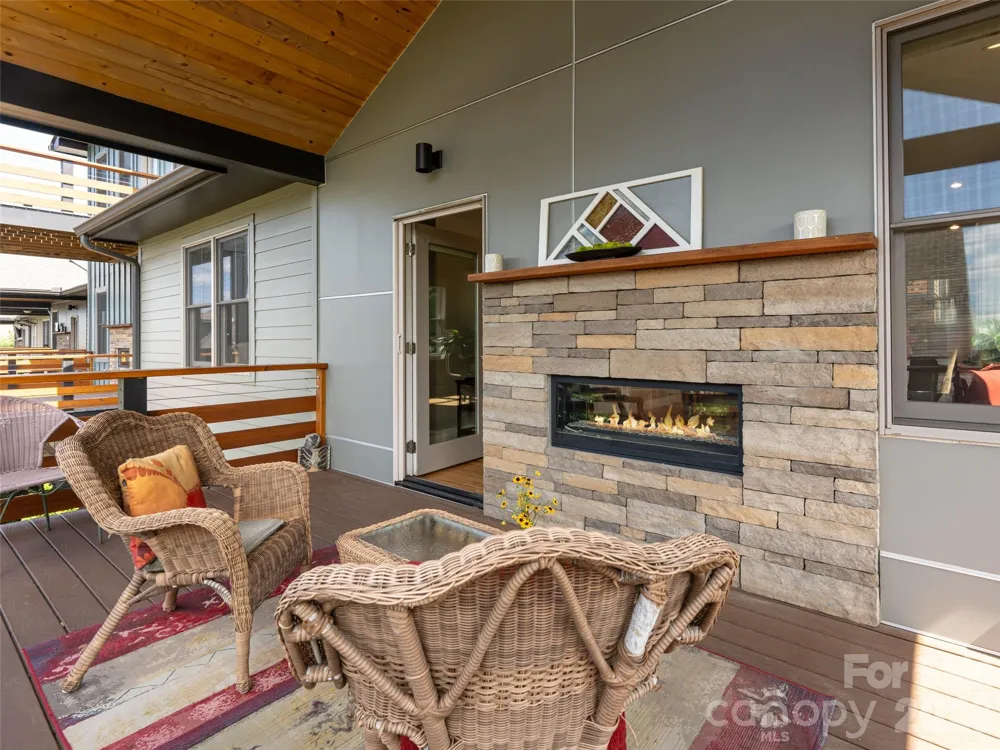 309 Ava Lane Asheville, NC 28804