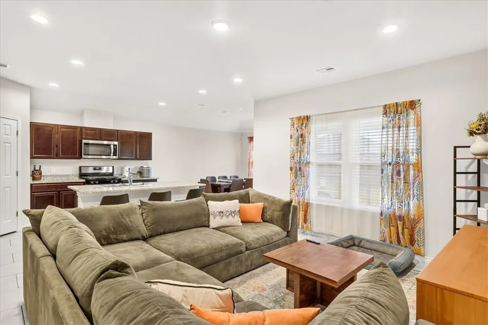 3913 Targaryen Way Corpus Christi, TX 78410