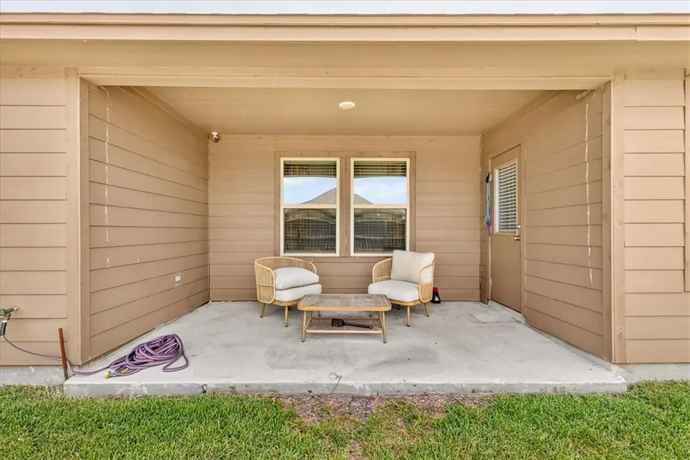 3913 Targaryen Way Corpus Christi, TX 78410