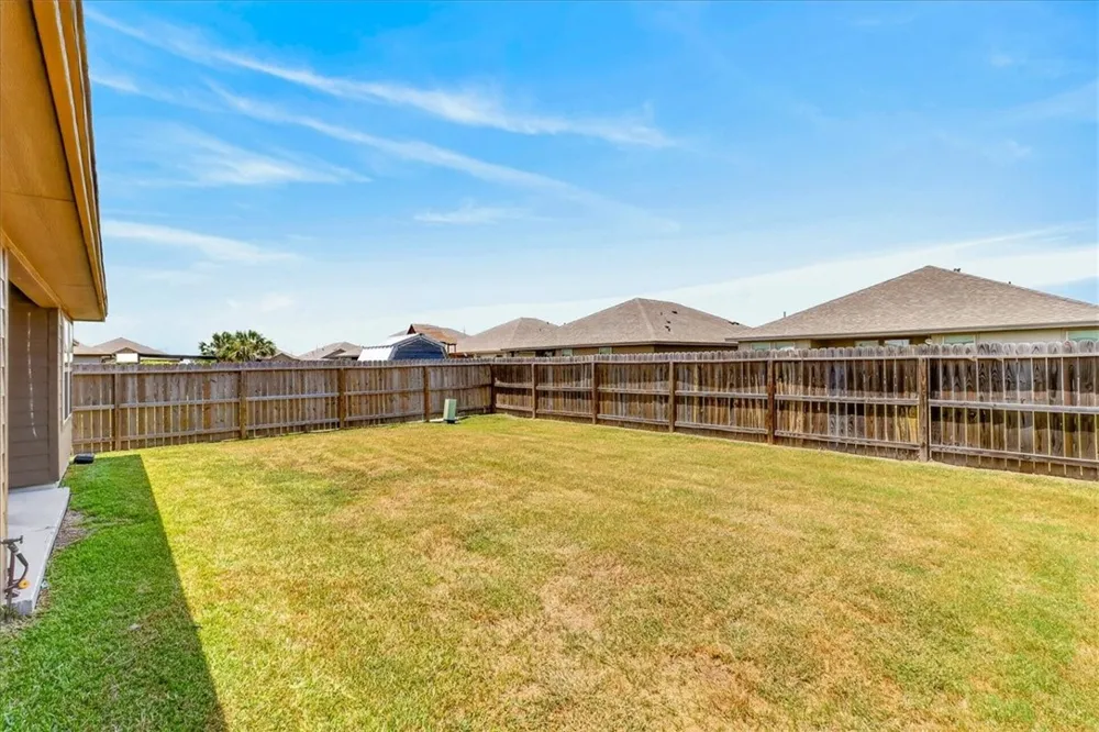 3913 Targaryen Way Corpus Christi, TX 78410