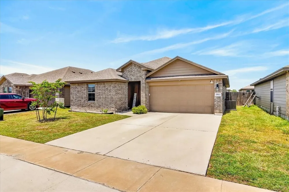 3913 Targaryen Way Corpus Christi, TX 78410