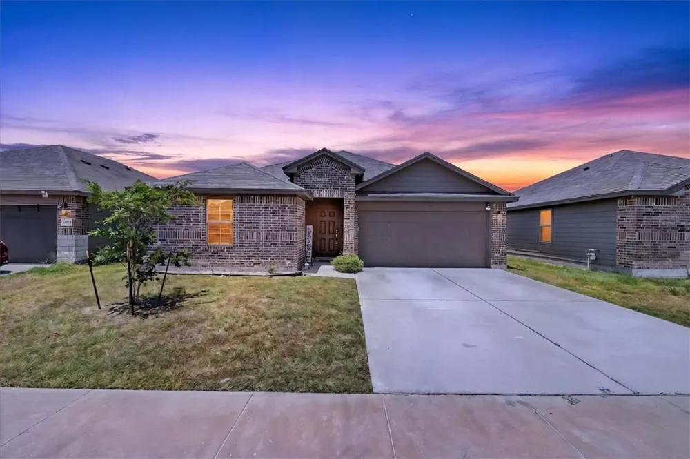 3913 Targaryen Way Corpus Christi, TX 78410