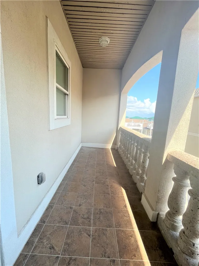 14910 Leeward Drive #802 Corpus Christi, TX 78418