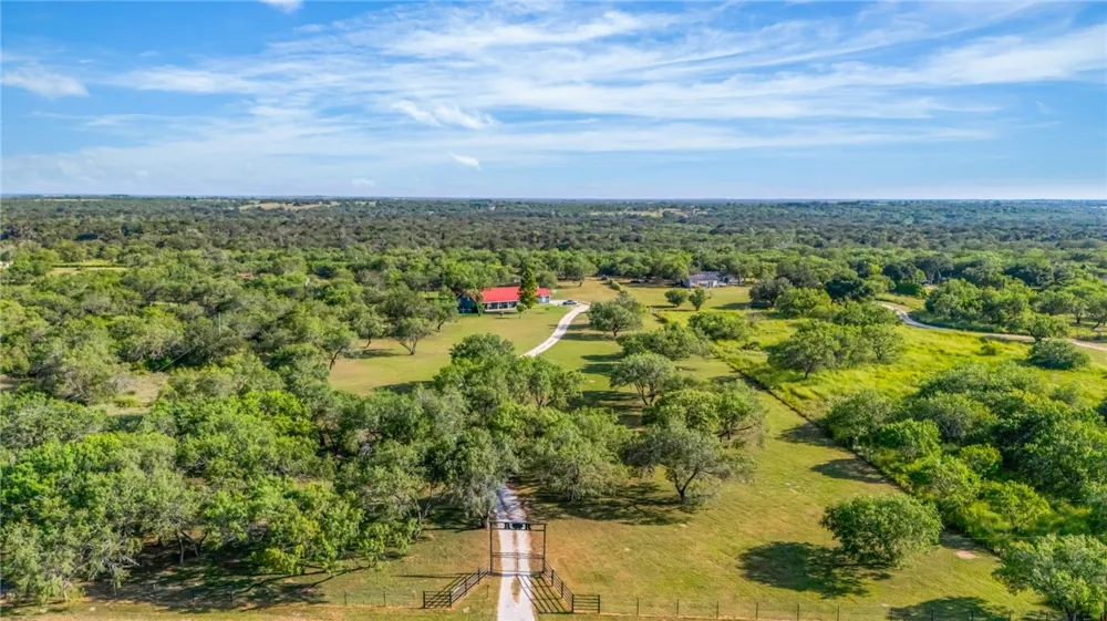 23107 County Road 1092 Mathis, TX 78368