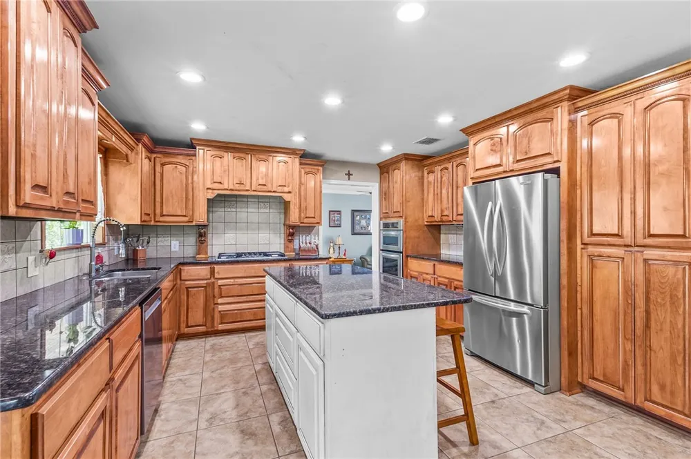 23107 County Road 1092 Mathis, TX 78368