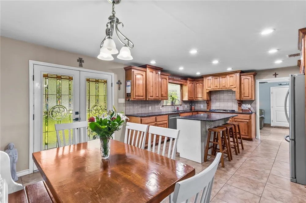 23107 County Road 1092 Mathis, TX 78368