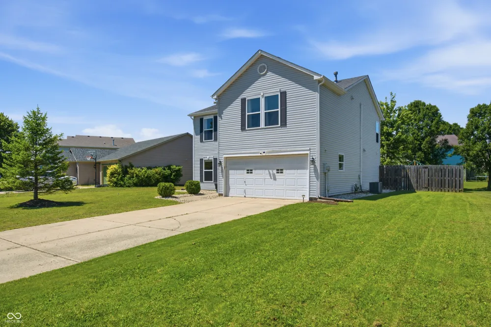 640 Streamside Drive Greenfield, IN 46140